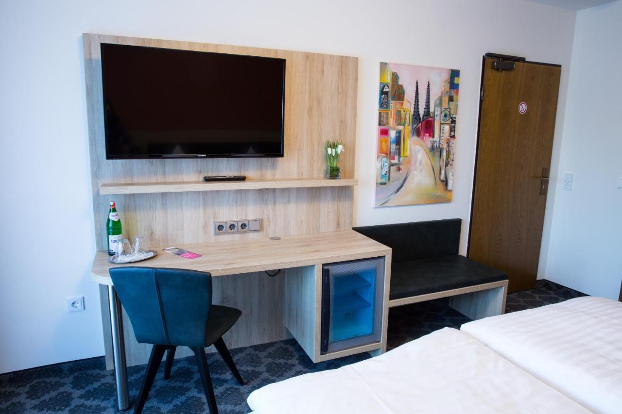 Hotel Wilms Кельн Екстер'єр фото
