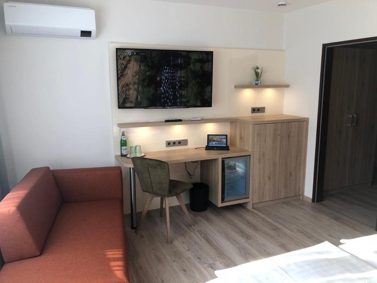 Hotel Wilms Кельн Екстер'єр фото