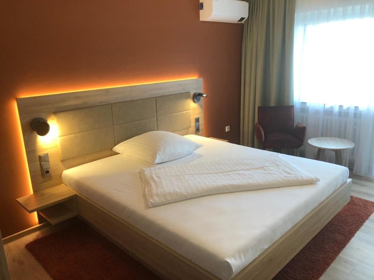 Hotel Wilms Кельн Екстер'єр фото