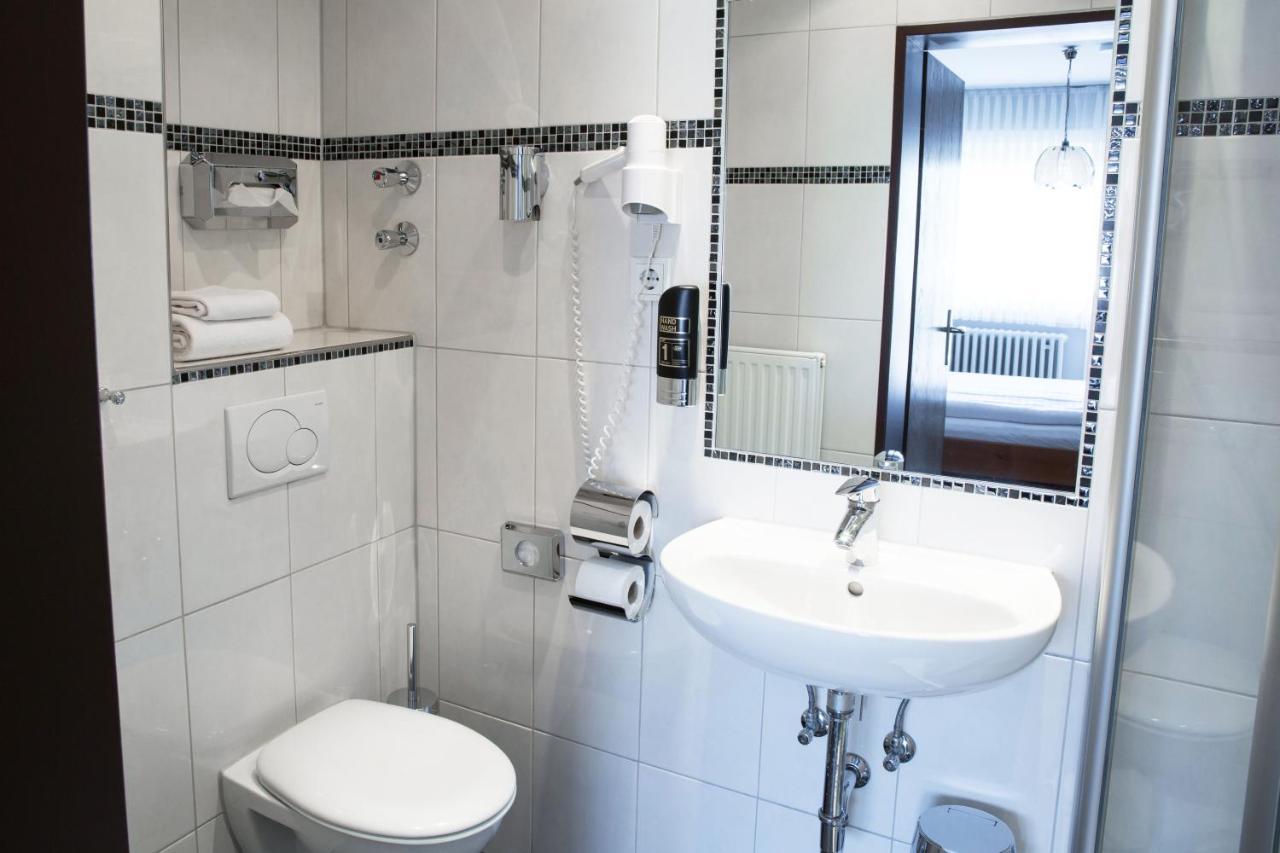 Hotel Wilms Кельн Екстер'єр фото