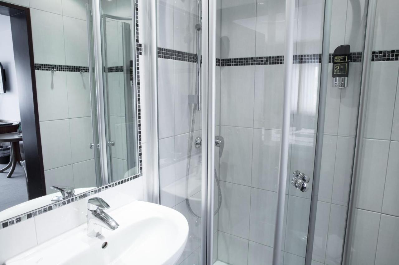Hotel Wilms Кельн Екстер'єр фото