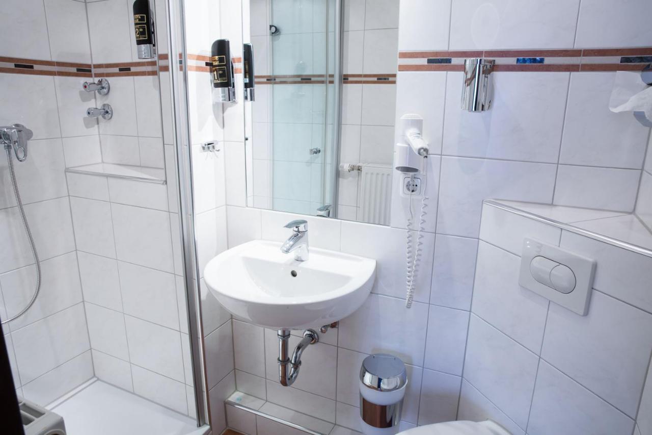 Hotel Wilms Кельн Екстер'єр фото